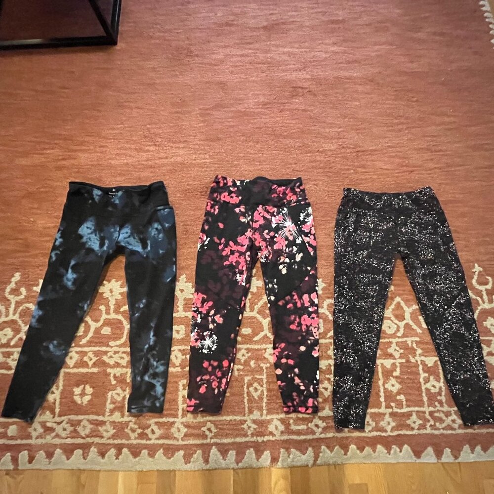 Sweaty Betty Power Leggings 7/8 length Medium (3 pairs for $100 OR $35 each)
